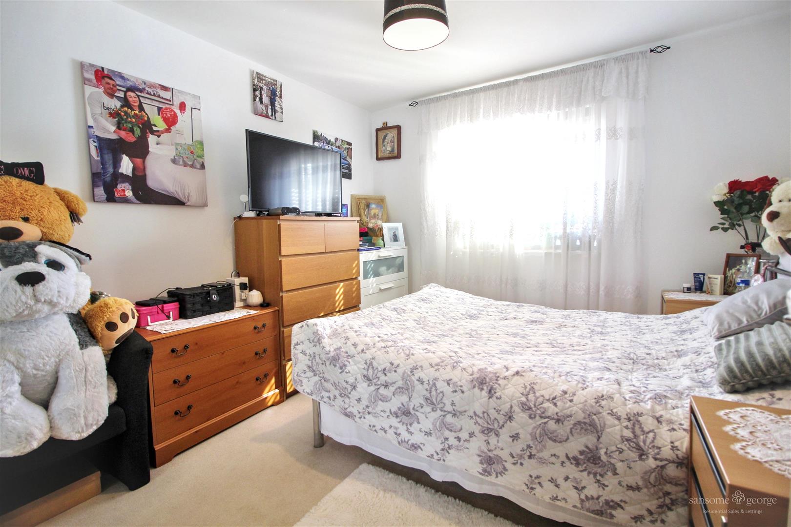 Kennet Island, Rushley Way, Reading